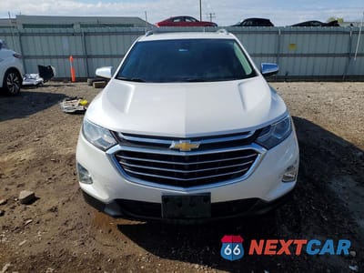 Piąte zdjęcie samochodu w środku: 2018 CHEVROLET EQUINOX PREMIER VIN:2GNAXVEVXJ6339804 - miniatura
