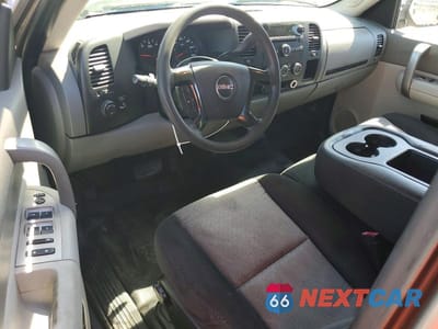 Zdjęcie 8 z 12 samochodu: 2008 GMC SIERRA C1500 VIN:1GTEC19028Z241734 - miniatura