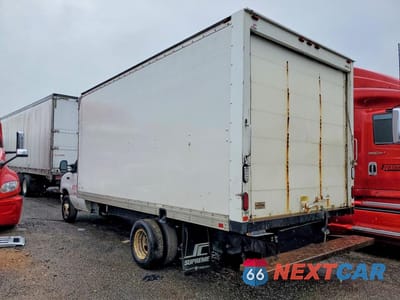 Drugie zdjęcie samochodu z przodu: 2016 FORD E450 BOX TRUCK VIN:1FDXE4FS3GDC57782 - miniatura