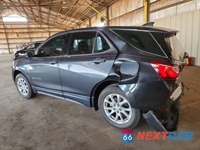 Drugie zdjęcie samochodu z przodu: 2018 CHEVROLET EQUINOX LS VIN:2GNAXHEV5J6138653 - miniatura