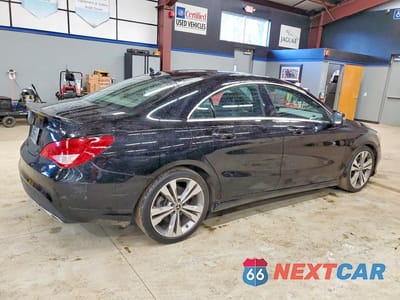 Trzecie zdjęcie samochodu z tyłu: 2019 MERCEDES-BENZ CLA 250 4MATIC VIN:WDDSJ4GB8KN723398 - miniatura