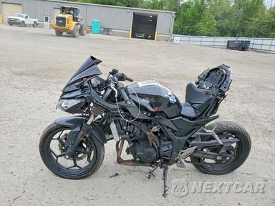 Trzecie zdjęcie samochodu z tyłu: 2013 KAWASAKI EX300 A VIN:JKAEX8A18DDA04039 - miniatura