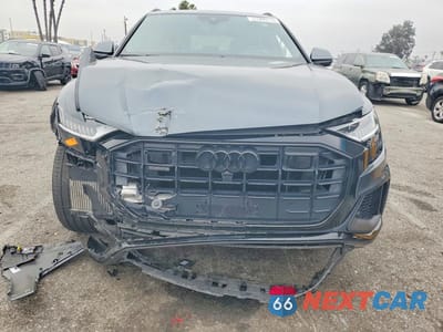 Piąte zdjęcie samochodu w środku: 2021 AUDI Q8 PRESTIGE S-LINE VIN:WA1FVAF16MD029884 - miniatura
