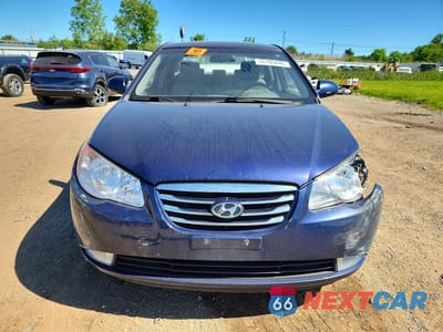 Piąte zdjęcie samochodu w środku: 2010 HYUNDAI ELANTRA GLS VIN:KMHDU4AD4AU083646 - miniatura