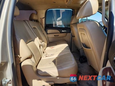 Zdjęcie 11 z 13 samochodu: 2007 CHEVROLET SUBURBAN C1500 VIN:1GNFC16J57J191191 - miniatura