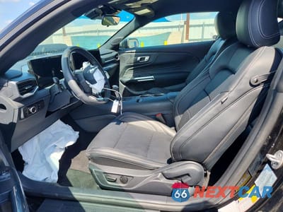 Zdjęcie 7 z 12 samochodu: 2026 FORD MUSTANG VIN:1FA6P8TH3T5106834 - miniatura
