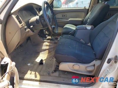 Zdjęcie 7 z 13 samochodu: 2000 TOYOTA 4RUNNER SR5 VIN:JT3GN86R9Y0152265 - miniatura