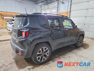Trzecie zdjęcie samochodu z tyłu: 2017 JEEP RENEGADE LATITUDE VIN:ZACCJBBB9HPE42317 - miniatura