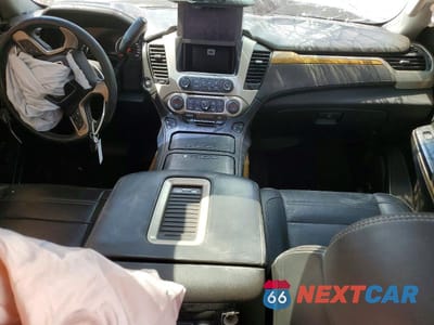 Zdjęcie 8 z 13 samochodu: 2017 GMC YUKON XL DENALI VIN:1GKS1HKJ2HR368203 - miniatura