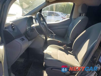 Zdjęcie 7 z 13 samochodu: 2019 NISSAN NV200 S VIN:3N6CM0KN9KK699373 - miniatura