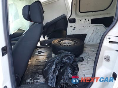 Zdjęcie 11 z 14 samochodu: 2018 RAM PROMASTER CITY VIN:ZFBERFAB2J6L72732 - miniatura