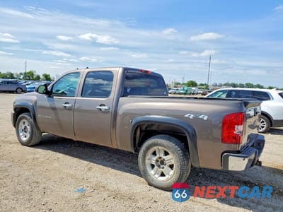 Drugie zdjęcie samochodu z przodu: 2007 CHEVROLET SILVERADO K1500 CREW CAB VIN:2GCEK13M171569720 - miniatura