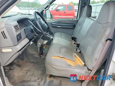 Zdjęcie 7 z 12 samochodu: 2001 FORD F350 SUPER DUTY VIN:1FDWW36S91ED85822 - miniatura