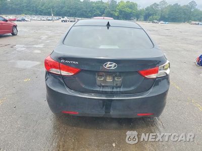 Zdjęcie 6 z 12 samochodu: 2013 HYUNDAI ELANTRA GLS VIN:5NPDH4AE1DH294898 - miniatura