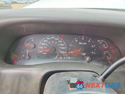 Zdjęcie 9 z 12 samochodu: 2004 FORD F250 SUPER DUTY VIN:1FTNW20LX4EE07004 - miniatura