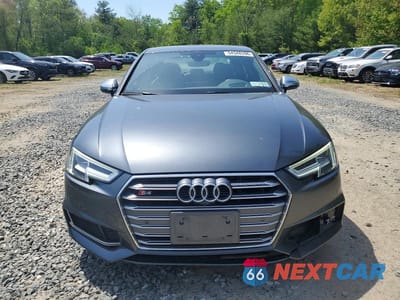 Piąte zdjęcie samochodu w środku: 2018 AUDI S4 PRESTIGE VIN:WAUC4AF44JA001386 - miniatura