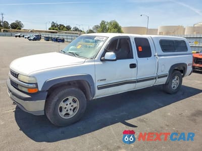2000 CHEVROLET SILVERADO K1500 2GCEK19T9Y1318198 - główne zdjęcie licytacji z USA - miniatura