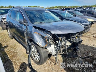 Czwarte zdjęcie samochodu z boku: 2020 NISSAN ROGUE S VIN:JN8AT2MV0LW111926 - miniatura