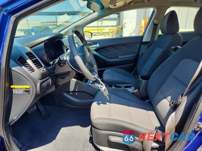 Zdjęcie 7 z 12 samochodu: 2018 KIA FORTE LX VIN:3KPFL4A72JE194365 - miniatura