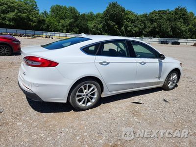 Trzecie zdjęcie samochodu z tyłu: 2019 FORD FUSION SEL VIN:3FA6P0MUXKR121128 - miniatura