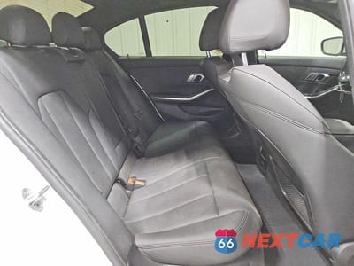 Zdjęcie 10 z 12 samochodu: 2021 BMW 330E VIN:3MW5P7J07M8B89487 - miniatura