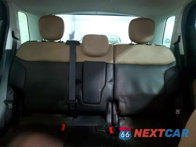 Zdjęcie 10 z 14 samochodu: 2014 FIAT 500L LOUNGE VIN:ZFBCFACH0EZ004011 - miniatura