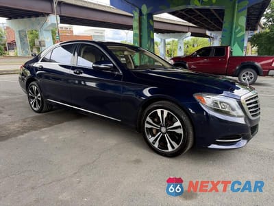 Drugie zdjęcie samochodu z przodu: 2017 MERCEDES-BENZ S 550 4MATIC VIN:WDDUG8FBXHA321561 - miniatura
