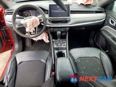 Zdjęcie 8 z 13 samochodu: 2024 JEEP COMPASS LATITUDE VIN:3C4NJDBN8RT137965 - miniatura
