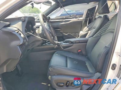 Zdjęcie 7 z 12 samochodu: 2021 LEXUS UX 200 VIN:JTHX3JBH2M2034805 - miniatura