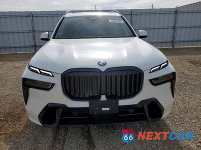 Piąte zdjęcie samochodu w środku: 2026 BMW X7 XDRIVE40I VIN:5UX23EM02T9382313 - miniatura