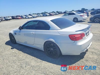 Drugie zdjęcie samochodu z przodu: 2011 BMW M3 VIN:WBSDX9C56BE585254 - miniatura