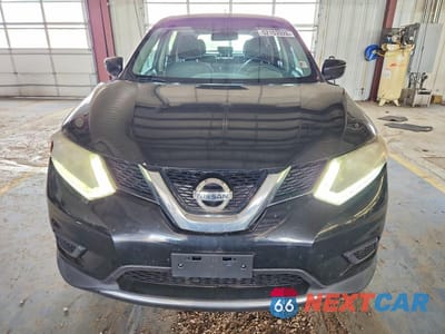 Piąte zdjęcie samochodu w środku: 2016 NISSAN ROGUE S VIN:KNMAT2MV2GP631430 - miniatura