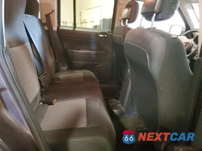 Zdjęcie 11 z 13 samochodu: 2015 JEEP PATRIOT SPORT VIN:1C4NJRBBXFD218096 - miniatura