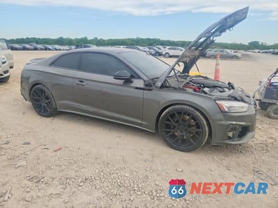 Czwarte zdjęcie samochodu z boku: 2023 AUDI S5 PREMIUM PLUS VIN:WAUP4AF54PA004100 - miniatura