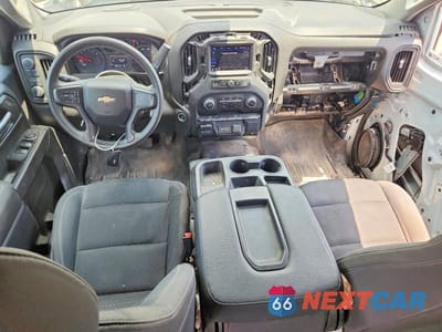 Zdjęcie 8 z 13 samochodu: 2023 CHEVROLET SILVERADO K1500 VIN:1GCPDAEK9PZ210699 - miniatura