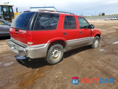 Trzecie zdjęcie samochodu z tyłu: 1998 GMC JIMMY VIN:1GKDT13W9W2544951 - miniatura