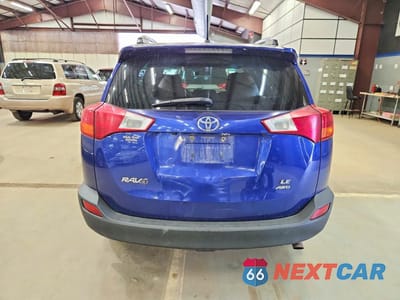 Zdjęcie 6 z 13 samochodu: 2015 TOYOTA RAV4 LE VIN:2T3BFREV9FW404015 - miniatura