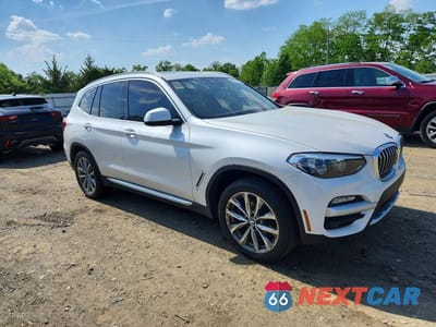Czwarte zdjęcie samochodu z boku: 2019 BMW X3 XDRIVE30I VIN:5UXTR9C51KLE21193 - miniatura