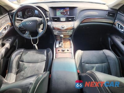 Zdjęcie 8 z 12 samochodu: 2016 INFINITI Q70L 3.7 VIN:JN1BY1PR9GM720849 - miniatura