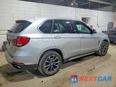 Trzecie zdjęcie samochodu z tyłu: 2018 BMW X5 XDR40E VIN:5UXKT0C58J0W00367 - miniatura