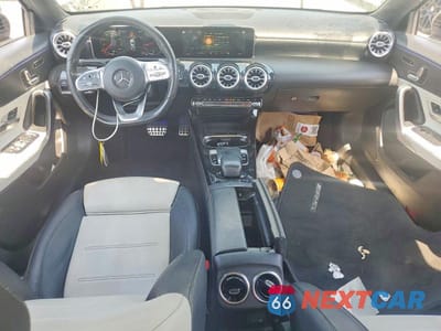 Zdjęcie 8 z 12 samochodu: 2019 MERCEDES-BENZ A 220 VIN:WDD3G4EB0KW012472 - miniatura