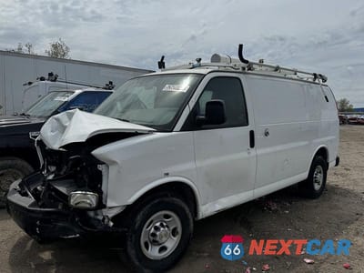 2013 CHEVROLET EXPRESS G2500 1GCWGFCAXD1903799 - główne zdjęcie licytacji z USA - miniatura