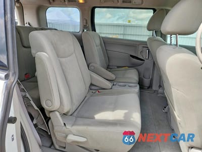 Zdjęcie 11 z 13 samochodu: 2011 NISSAN QUEST 3.5 S VIN:JN8AE2KP5B9007542 - miniatura