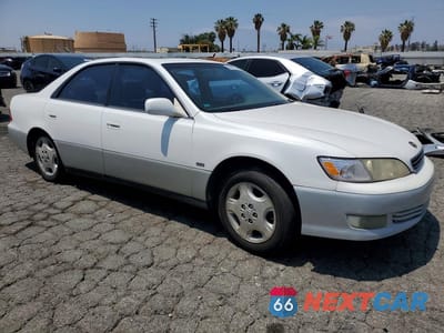 Czwarte zdjęcie samochodu z boku: 2000 LEXUS ES 300 VIN:JT8BF28G4Y5092196 - miniatura