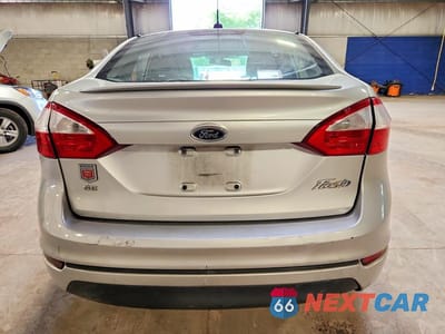 Zdjęcie 6 z 12 samochodu: 2016 FORD FIESTA SE VIN:3FADP4BJ0GM163061 - miniatura