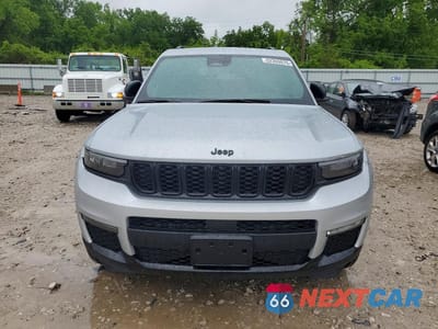 Piąte zdjęcie samochodu w środku: 2025 JEEP GRAND CHEROKEE L LIMITED VIN:1C4RJKBG1S8654844 - miniatura