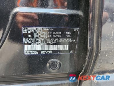 Zdjęcie 13 z 13 samochodu: 2018 TOYOTA RAV4 HV LIMITED VIN:JTMDJREVXJD228248 - miniatura