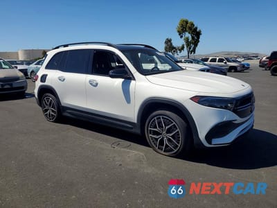 Czwarte zdjęcie samochodu z boku: 2023 MERCEDES-BENZ EQB 350 4MATIC VIN:W1N9M1DB1PN068181 - miniatura