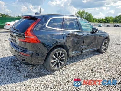 Trzecie zdjęcie samochodu z tyłu: 2023 VOLVO XC60 ULTIMATE VIN:YV4L12DV2P1218504 - miniatura