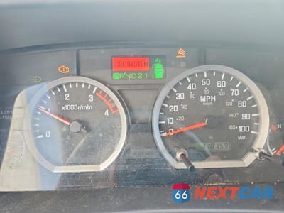 Zdjęcie 9 z 13 samochodu: 2013 ISUZU NPR HD VIN:JALC4W161D7000804 - miniatura